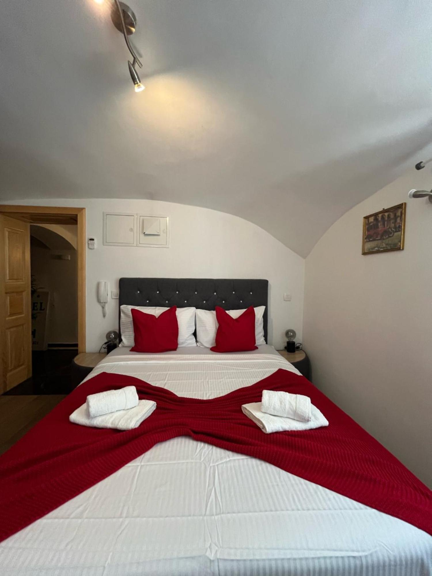 Hotel Siska Ljubljana Bagian luar foto