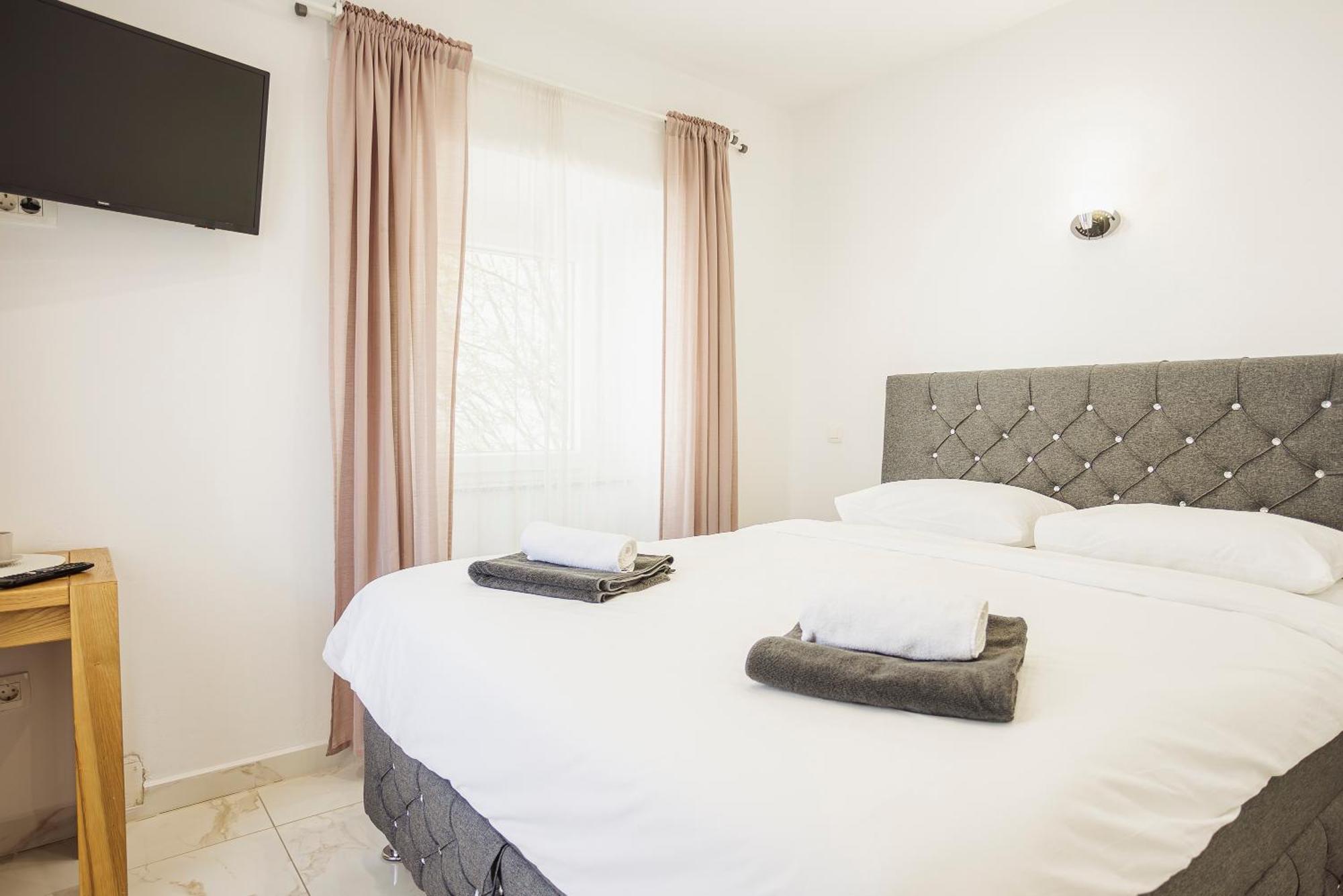 Hotel Siska Ljubljana Bagian luar foto